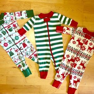 Hanna Andersson Holiday PJs- Set of 3 all size 50.
